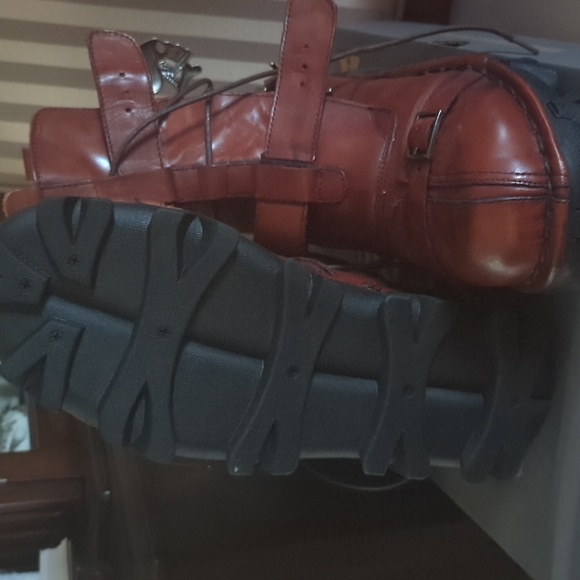 Motorcycle Riding Boots - Picture 3 of 4